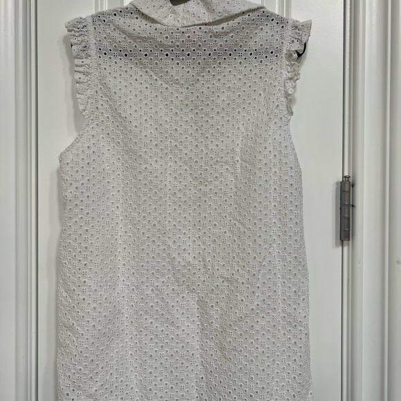LILLY PULITZER- Lenox top in resort white mini eyelets - Picture 3 of 3